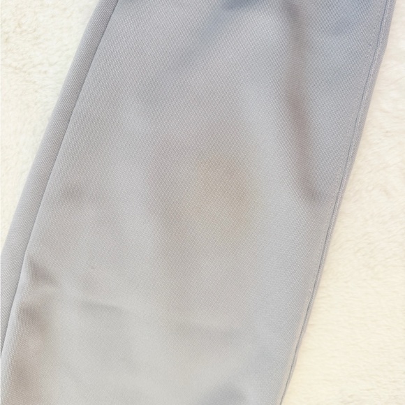 Under Armour Kids' Pull Up Pants w/ Belt Loops - Lot of 4 - Medium - Picture 14 of 16